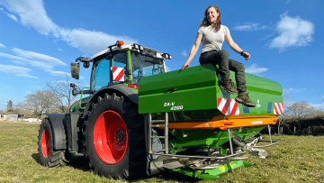 Mujeres en la ciencia y la agricultura