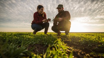 Los jóvenes y la formación como elementos clave de la imparable transformación digital del sector agroalimentario