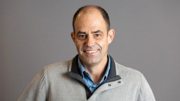 Sr. Carlos Hens Pérez 