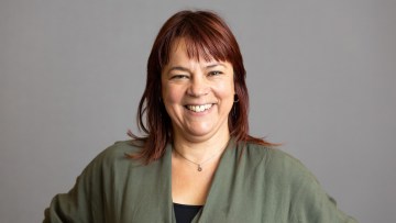  Sra. Olga Escar 